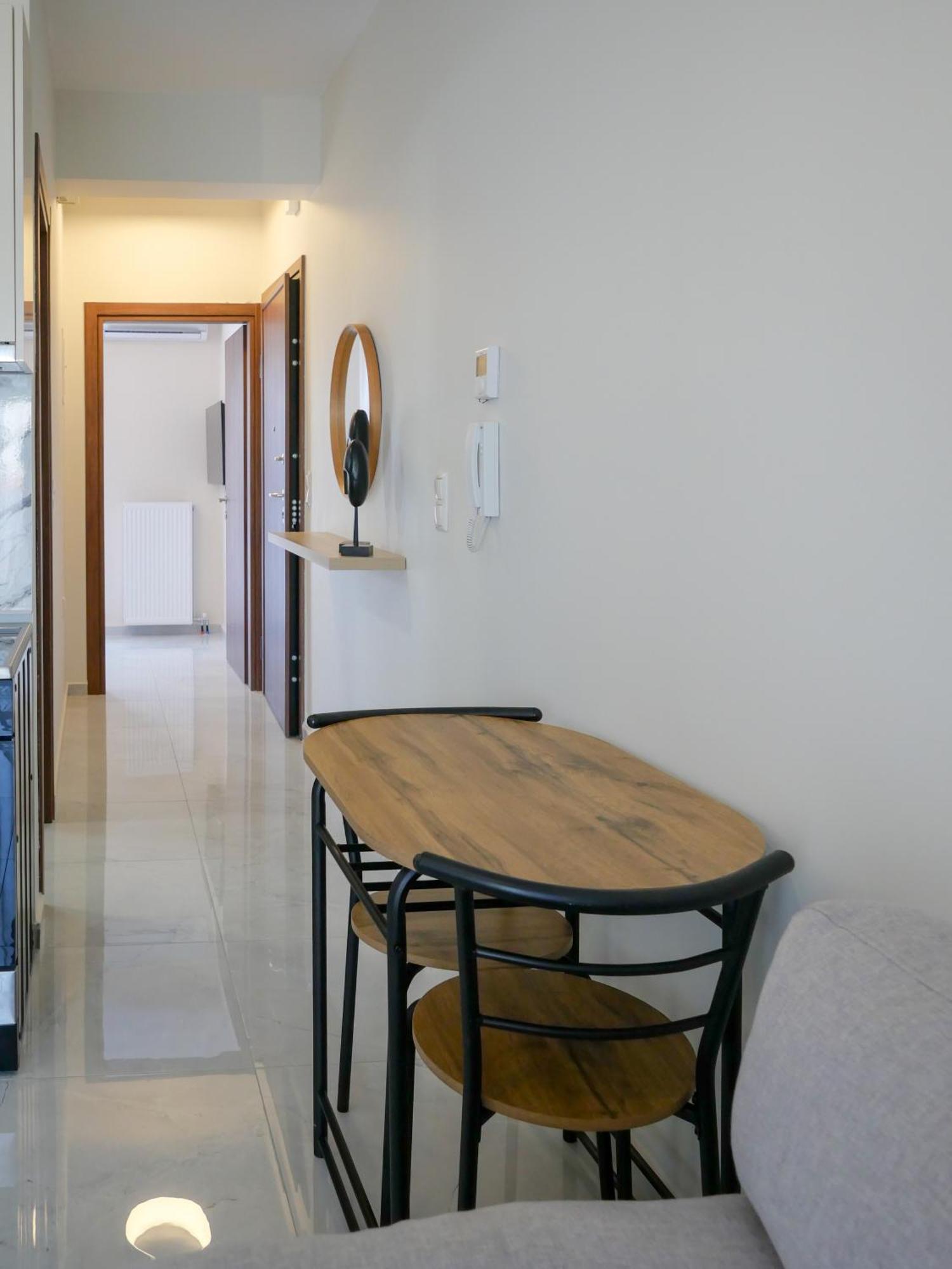 Deluxe Apartment Трикала Экстерьер фото